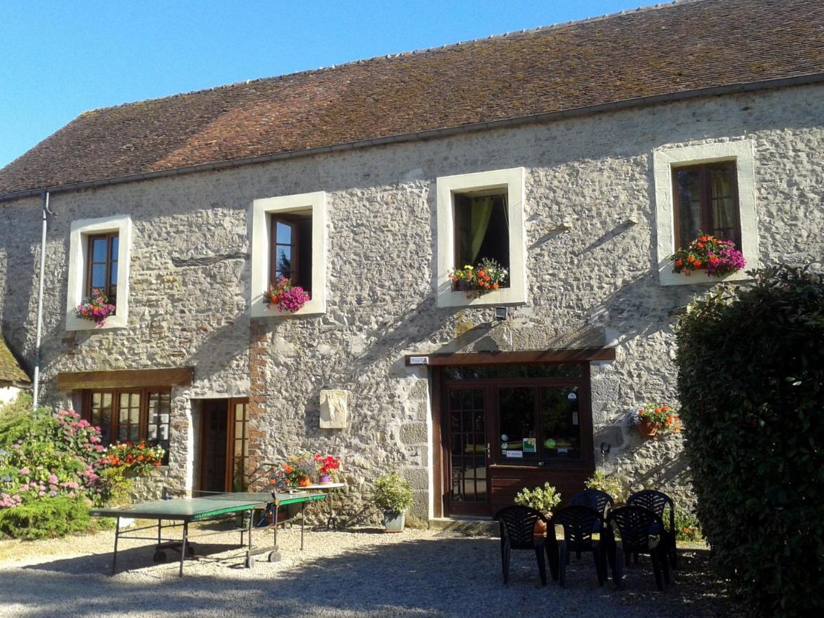 Bed and Breakfast La Ferme Des Tertres La Chapelle-pres-Sees Экстерьер фото